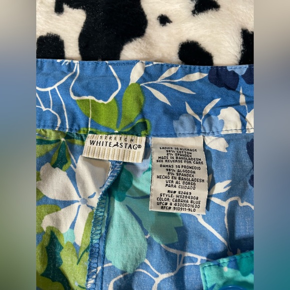 White Stage Stretch Blue and Green Floral Mini Skirt - Picture 5 of 6